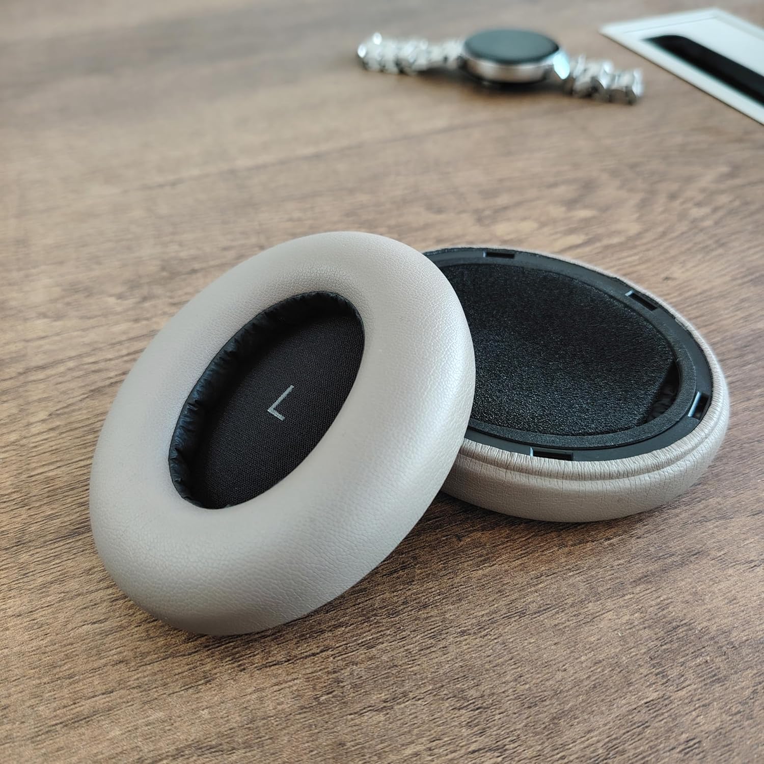 Pengganti Penutup Bantalan Tel - Sennheiser Headphone Momentum 4 ulasan dan harga